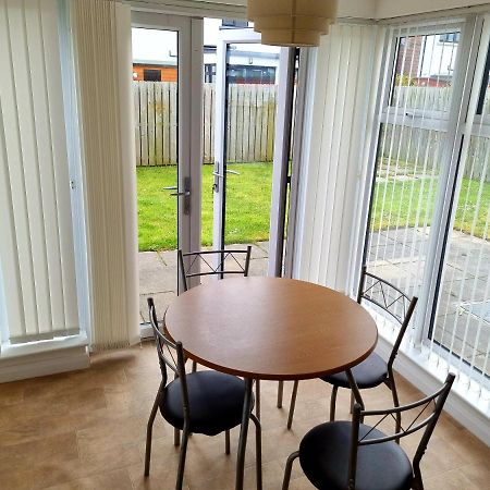 Modern 3 Bedroom Semi Detached Home Limavady Eksteriør bilde
